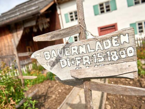 Bauernladen-in-Felixe-Minas-Haus