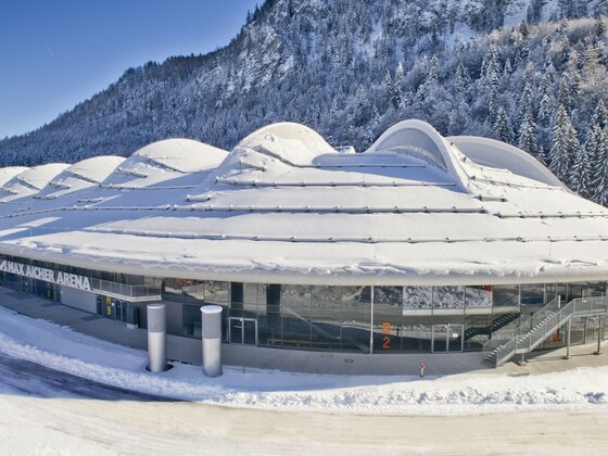 Max Aicher Arena im Winter