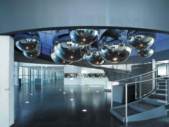 Stahlwelt Empfangsbereich komprimiert(c)voestalpine stahlwelt.jpg