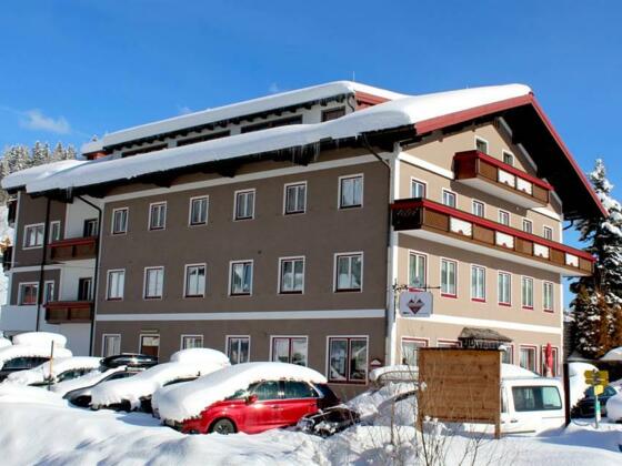 Hotel im Winter