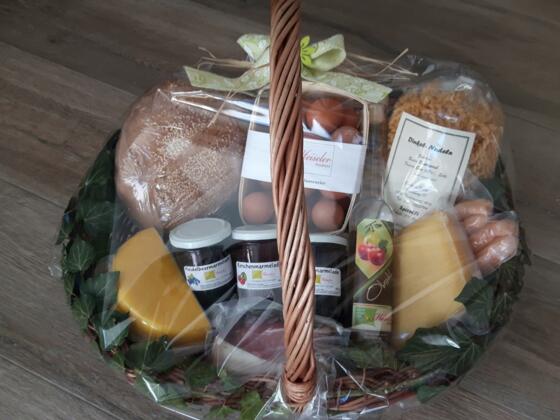 Heiseler Radfeld Geschenkkorb