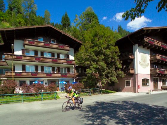 Pension Hirschenwirt