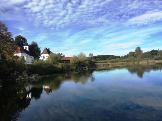 Blick auf das Kloster Seeon