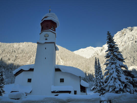 Klösterle, Katholische Pfarrkirche Heiliger Johannes der Täufer