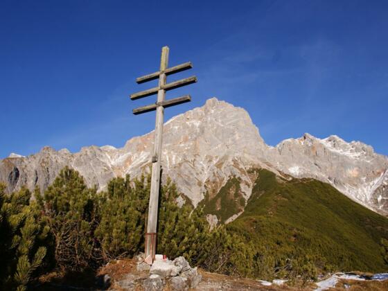 Gipfelkreuz Braggstein