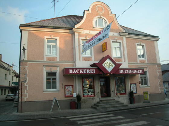 Bäckerei-Café-Konditorei Buchegger
