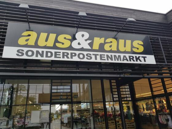 Aus &amp; Raus Brixlegg