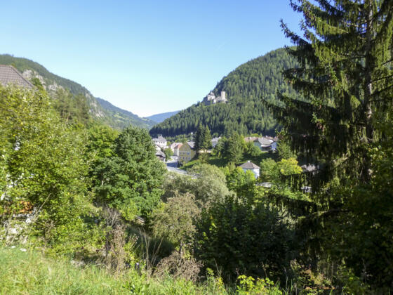 Burg Finstergrün in Ramingstein. Z17