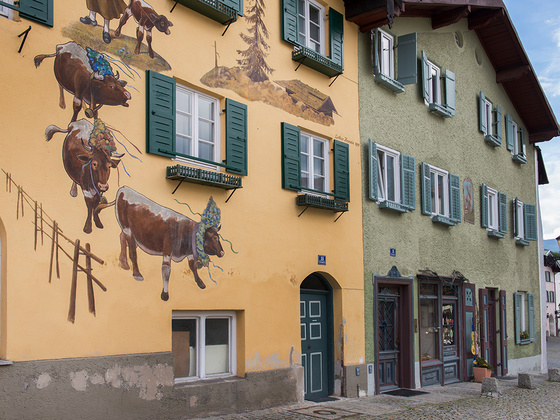 Prächtige Fassaden in der oberen Stadt