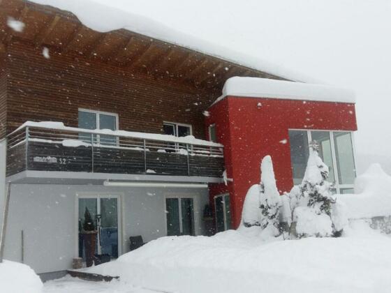 Haus Wohlesser Winteransicht