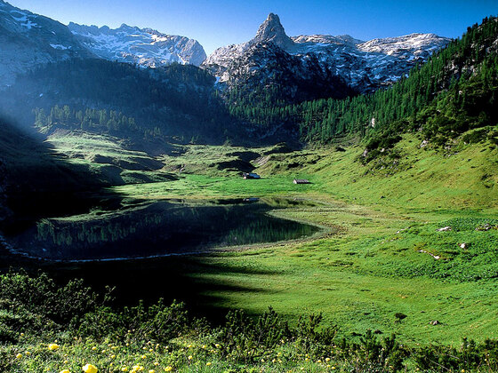 Der Königssee: Eingebettet in die Berge des Nationalpark Berchtesgaden