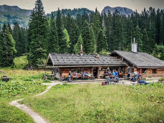Das Watzmannhaus auf dem Falzköpfl