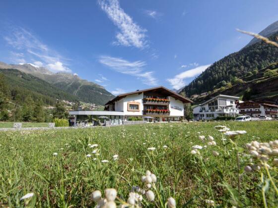 Außenansicht Sommer