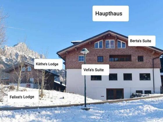 Außenansicht Braito´s Seaside Lodges und Suites
