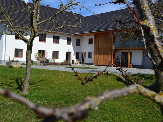 AZ gross Kräuterhof Riederer 01