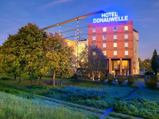 Hotel Donauwelle Linz Außenansicht