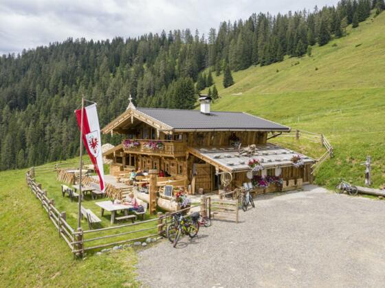 Alm-Ausschank zur Käsesennerin Alpbach