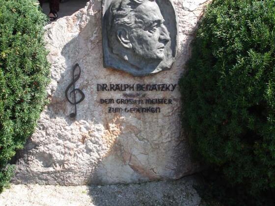 Ralph Benatzky Denkmal