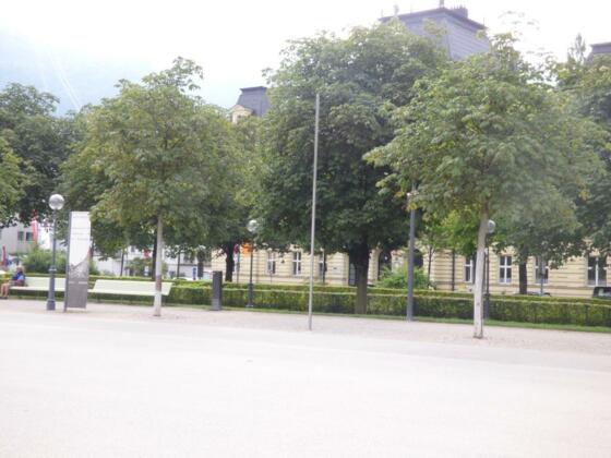 Floating Signs bei Tag