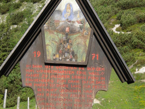 Pilgerkreuz am Arlingsattel