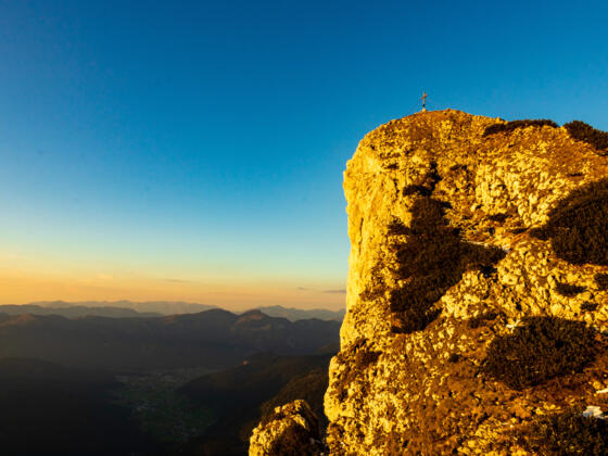 Der Angerstein mit der steil abfallenden Nordwestwand.