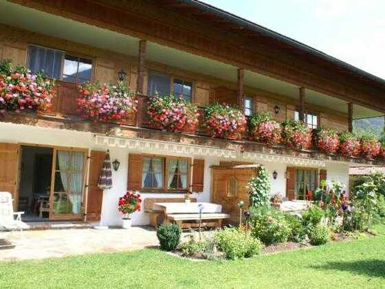 Erdgeschossferienwohnung mit Terrasse