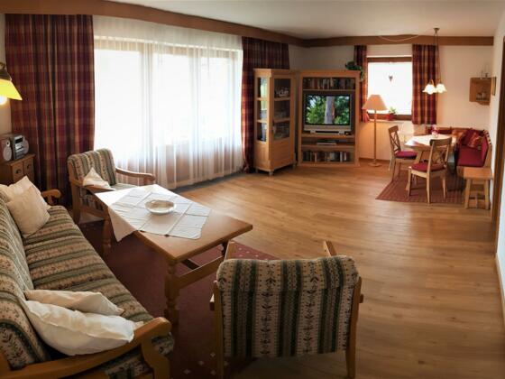 Wohnzimmer Weilerstr.