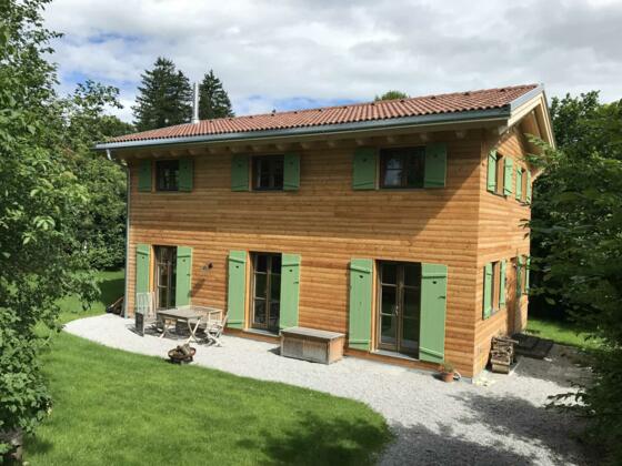 Aussenansicht Schlierseealm Sommer