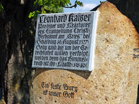 Leonhard-Kaiser-Denkmal