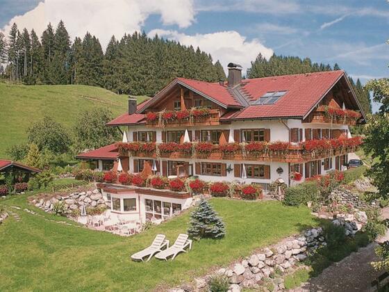Gästehaus Sonnenber/Bolsterlang in der Natur