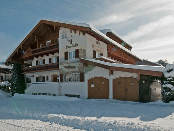 Hotel garni Haus Kiefer in Bad Wiessee am Tegernsee
