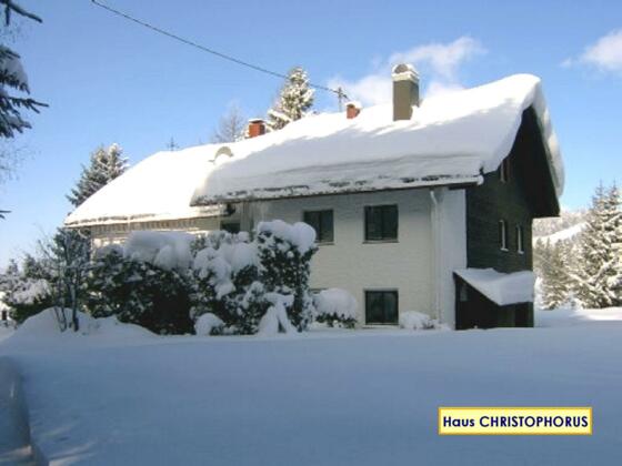 Haus CHRISTOPHORUS im Winter