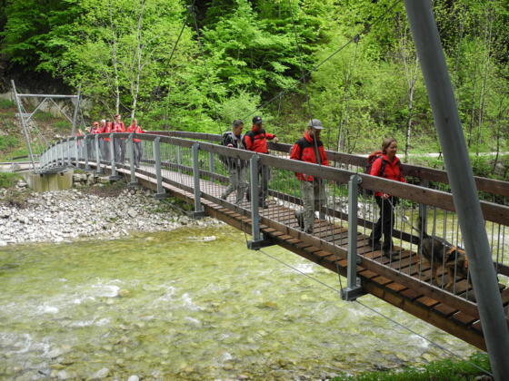 Seilsteg über den Reichramingbach