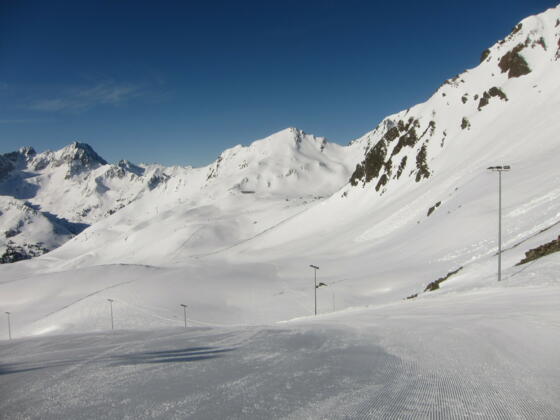 Kaiserbahn mit Bergstation (von Bergstation Hochalter)