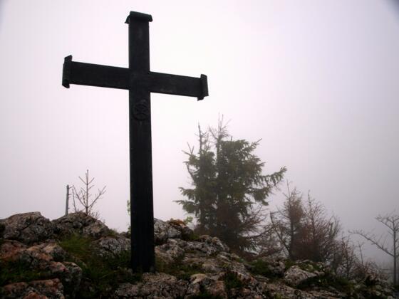 Schiefersteinkreuz 1206m, im Nebel