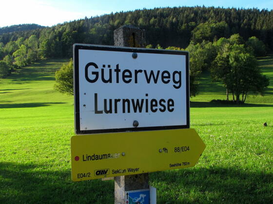 Start vom Parkplatz Güterweg Lurnwiese
