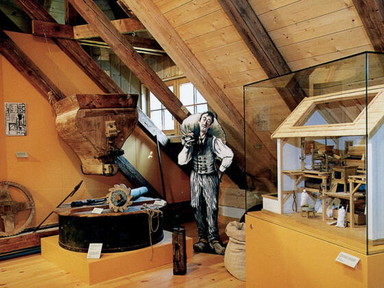 Ausstellungsraum im Müllner-Peter-Museum in Sachrang.