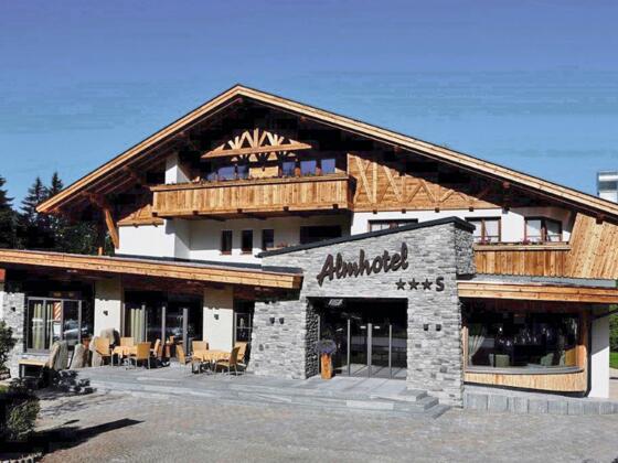 Almhotel_Told