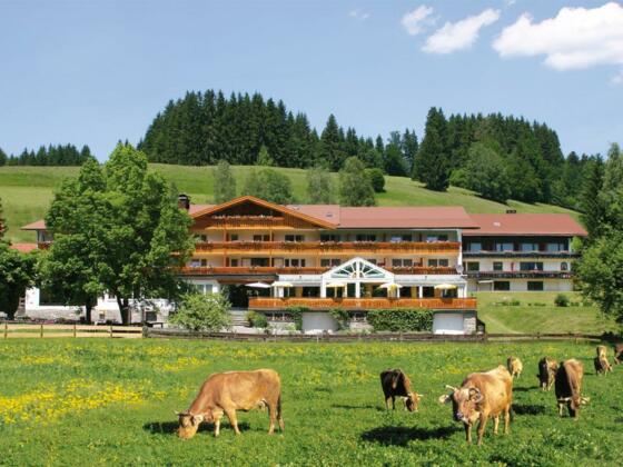 Hotel im Sommer