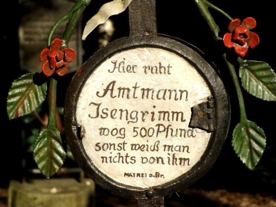Grabstein Amtmann Isengrimm