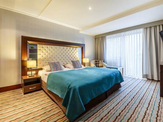 Comfort Zimmer mit seitlichem Balkon