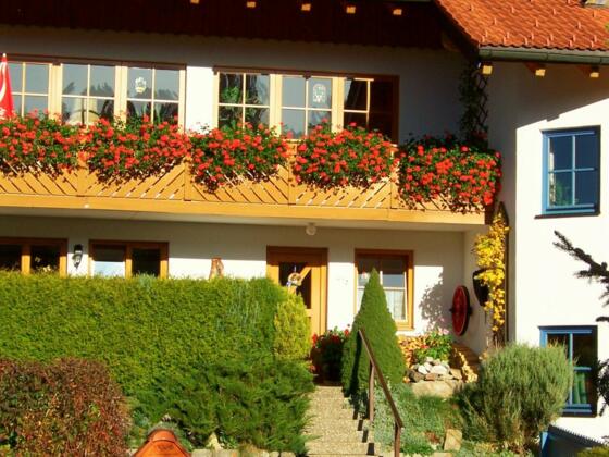 FEWO Kreuzwiesen Hausansicht