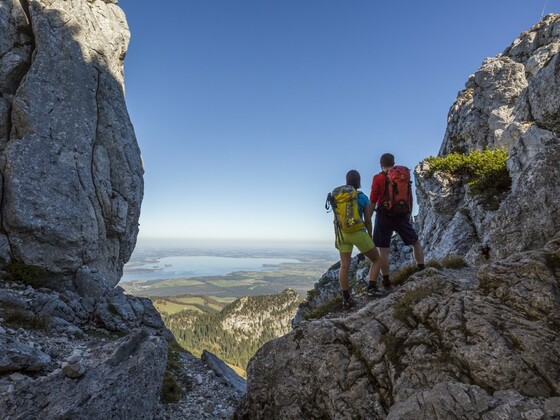 Blick von der Kampenwand auf den Chiemsee