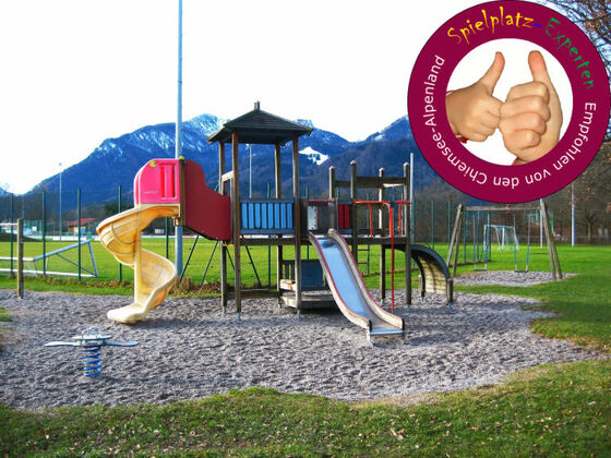 Spielplatz am Sportgelände in Grassau