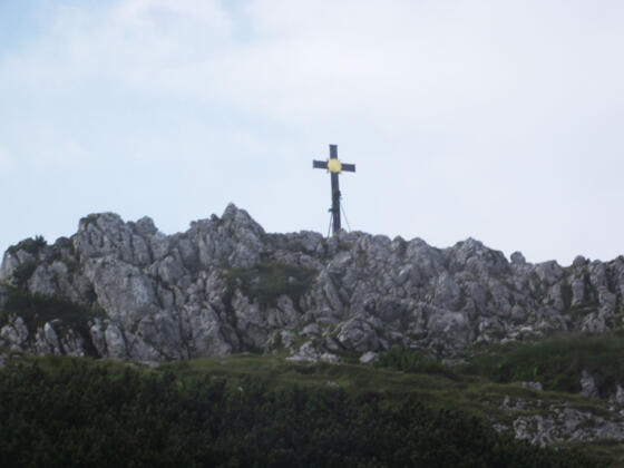 Inzell/Chiemgau: Gipfelkreuz am Hochstaufen