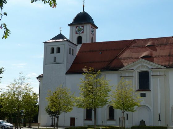 Ehem. Klosterkirche St. Marinus und Anianus
