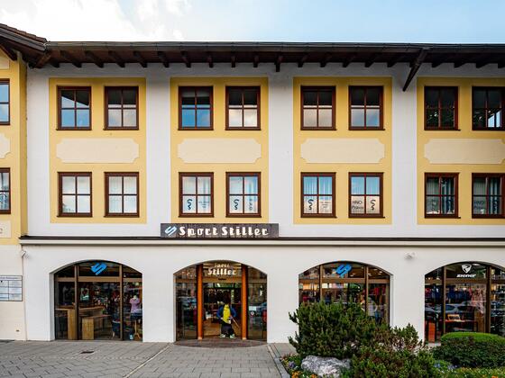 Sport Stiller am Rathausplatz