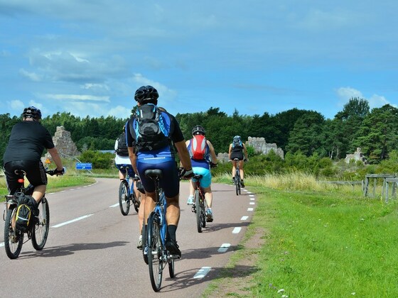 Radfahrer auf dem Benedikt-Radweg