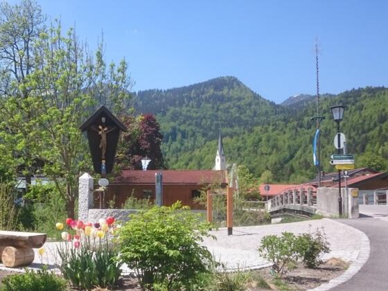 Trinkbrunnen mit E-Bike Ladestation