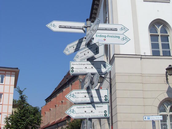 Schilderbaum in Erding, Schrannenplatz "Borgsdenkmal"